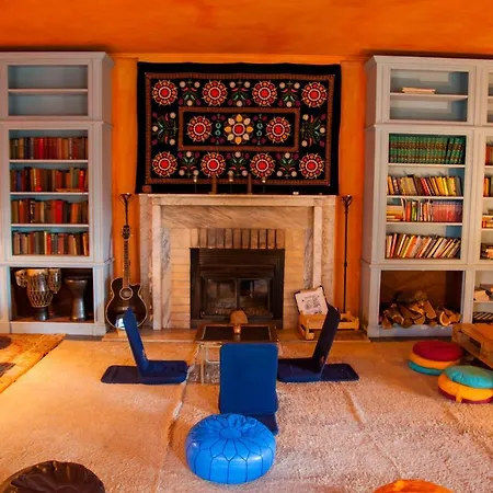 Hostel Almaa Sintra