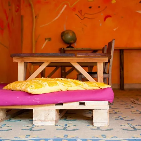 Almaa Hostel Sintra